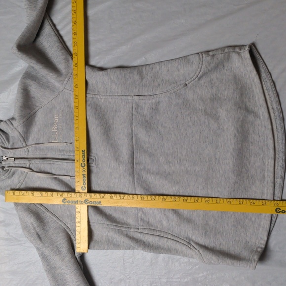 LL Bean Women's Weekend Sweatshirt Hoodie Tunic Light Gray Size XS Front Pocket - Picture 5 of 7